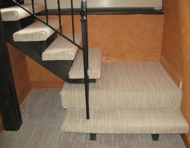 20 Carpeted Stairs Examples To Inspire You