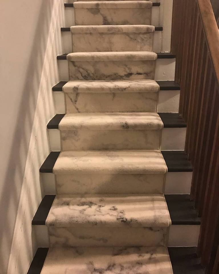 20 Carpeted Stairs Examples To Inspire You 20 Carpeted Stairs Examples To Inspire You