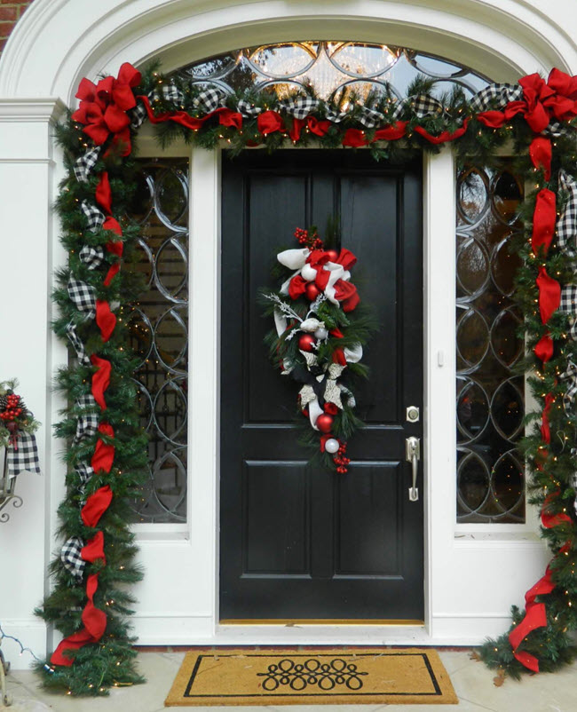 Holiday Decorating Tips From Floor Decor's Interior Designers