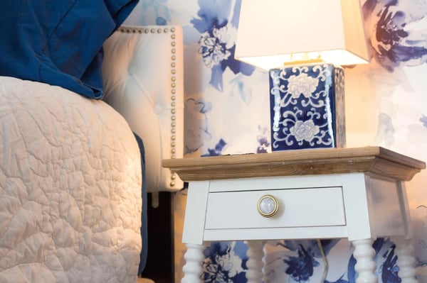 A blue and white interior design theme that is popular in CT