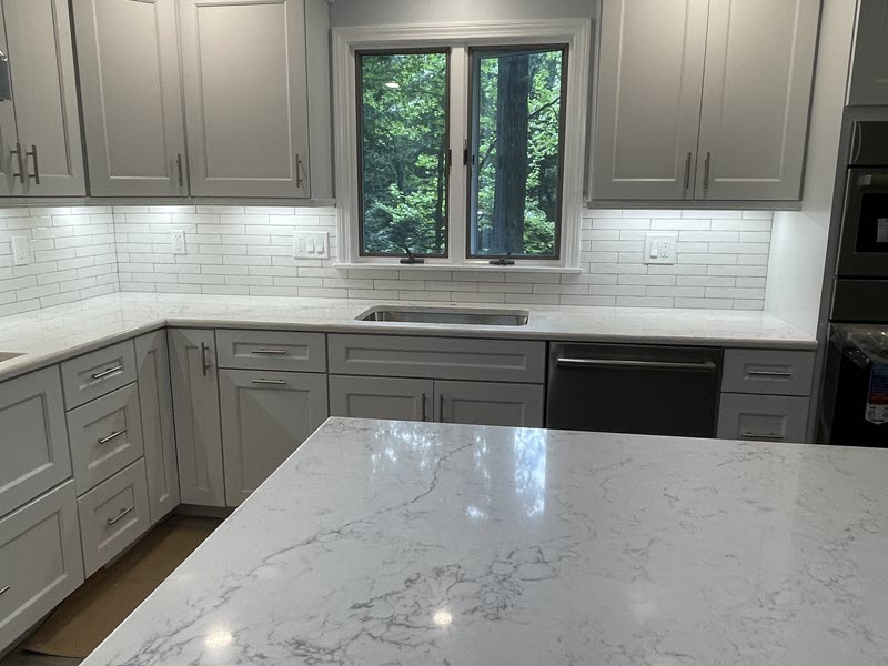 VIATERA KARIS POLISHED COUNTERTOP INSTALLATION